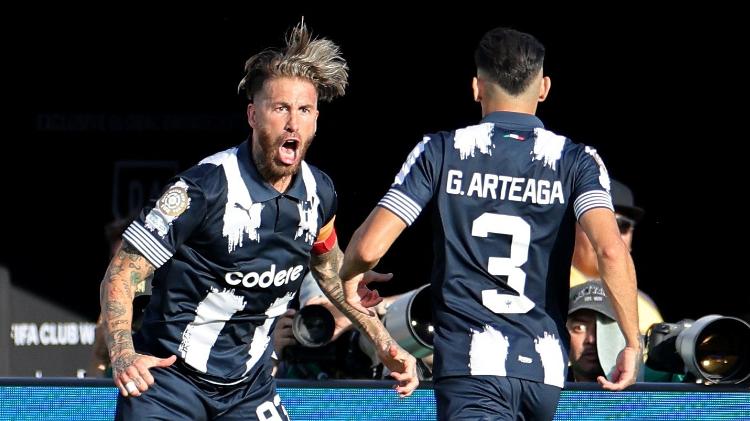 Sergio Ramos celebra gol em Monterrey x Inter de Milão, duelo do Mundial