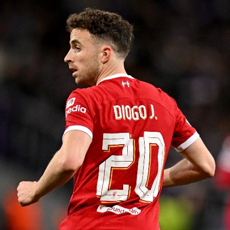 Diogo Jota atuava com o número 20 no Liverpool