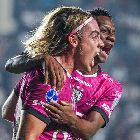 Spinelli comemora gol marcado pelo Independiente del Valle contra o Vasco na Sul-Americana