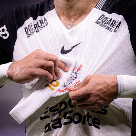 Nike fornece material esportivo para o Corinthians desde 2003