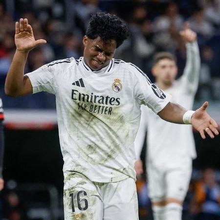Endrick foi titular no duelo entre Real Madrid e Mallorca pela 36ª rodada do Campeonato Espanhol