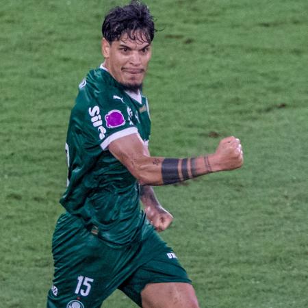 O Palmeiras lidera o Brasileirão com 62 pontos