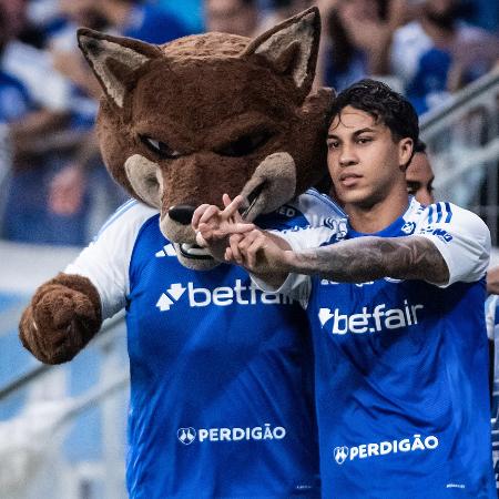 Kaio Jorge comemora gol