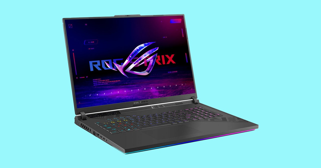 Asus ROG Strix Scar 18 (2024) Review: Portable Powerhouse Gaming