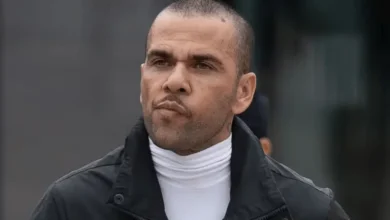 Daniel Alves fala pela 1ª vez após sair em liberdade condicional: "Sobrevivo"