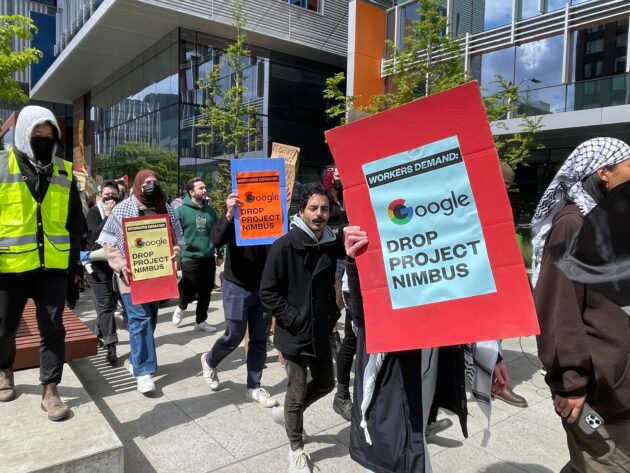 Google and Amazon workers protest tech giants' contract with Israel as war in Gaza continues – GeekWire