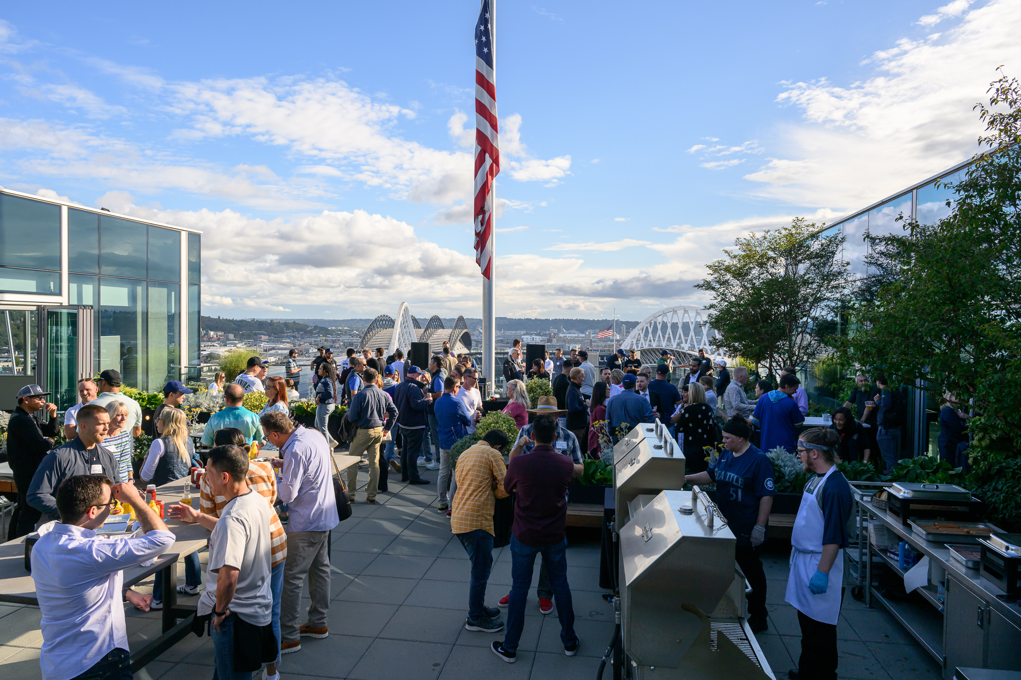 Great Seattle views, food, friends, and a Mariners win – GeekWire