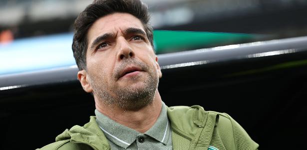 Confira a escalação para o jogo contra o Al Ahly no Mundial