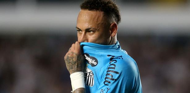 Santos altera proposta e avança na renovação do contrato de Neymar