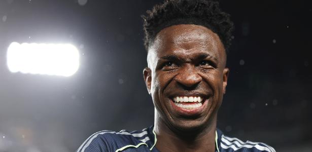 Vini brilha com golaço, Real vence e enfrenta Juventus no caminho do Fla