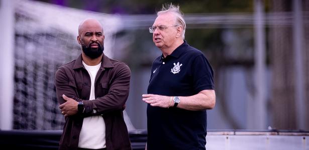 Corinthians busca quitar elenco antes de negociar com Memphis