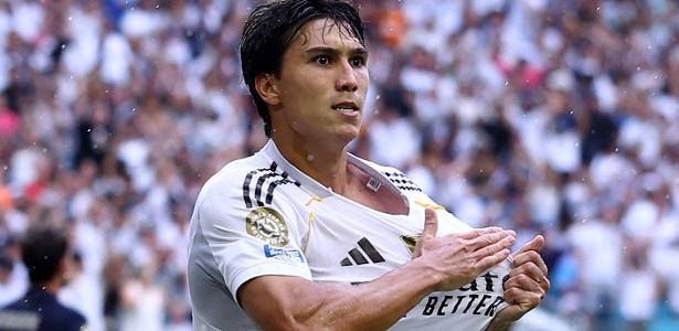 Real elimina a Juventus com gol inusitado e avança às quartas do Mundial