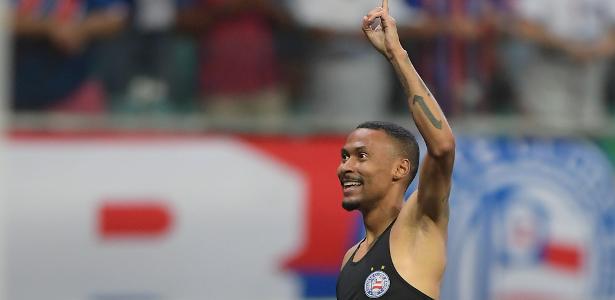 Bahia ganha e impede Palmeiras de assumir a liderança