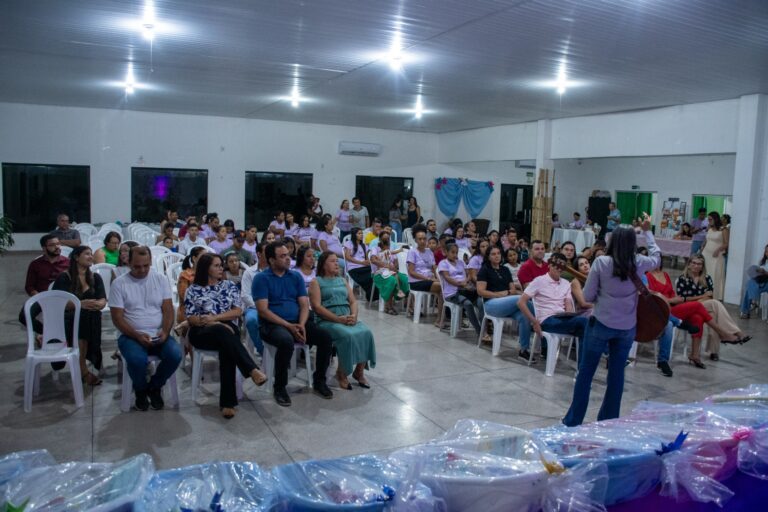 Projeto Simplesmente Mãe encerra segunda turma de 2025 com entrega de kits para gestantes em Paraíso do Tocantins – Surgiu