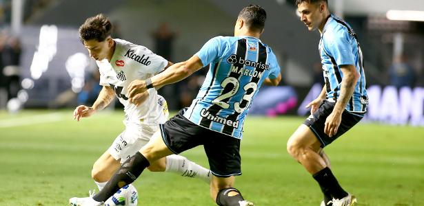 Santos arranca empate dramático com Grêmio na Vila Belmiro