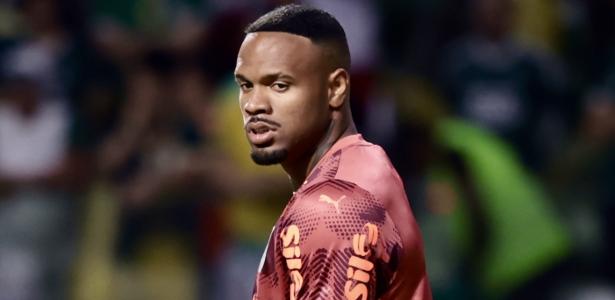 Carlos Miguel é a única boa notícia antes da Libertadores