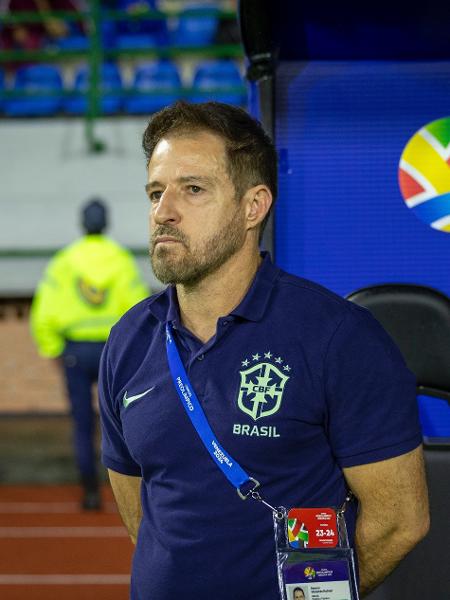 Ramon Menezes, técnico da seleção sub-23 durante o Pré-Olímpico