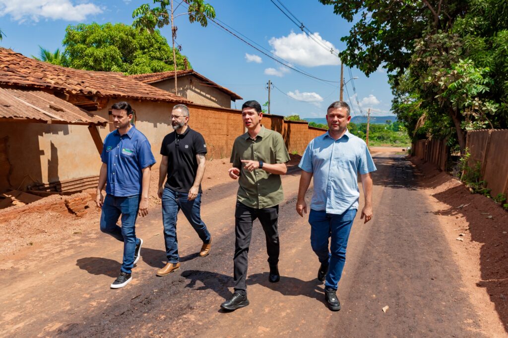 Prefeito acompanha avanço de obras em diferentes regiões de Paraíso – Surgiu