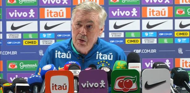 Ancelotti comenta sobre a posição de Militão na lateral direita