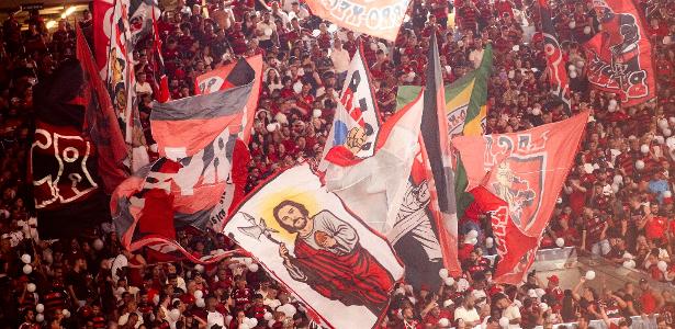 Flamengo encerra sua trajetória no Maracanã com grande presença de público.