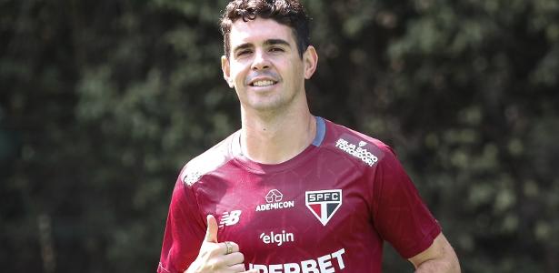 São Paulo atualiza estado de saúde de Oscar: ‘Está estável e bem’