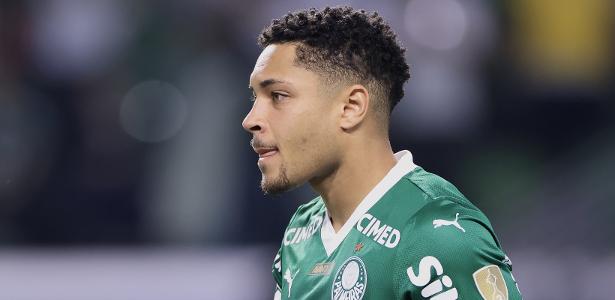 STJD adia julgamento de Vitor Roque, do Palmeiras, para após Data FIFA