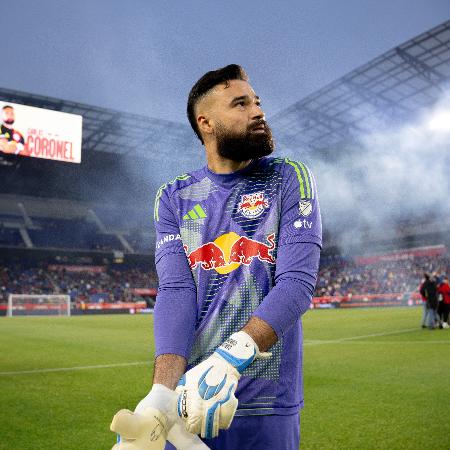 Ex-Fla próximo ao Corinthians, Marlon Freitas no Palmeiras e mais